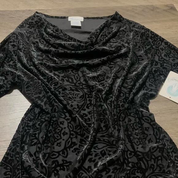 vintage gorgeous top from weatherproof - Picture 4 of 7